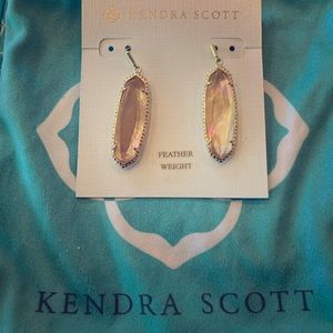 Kendra Scott-Layla Peachy/Gold Earrings